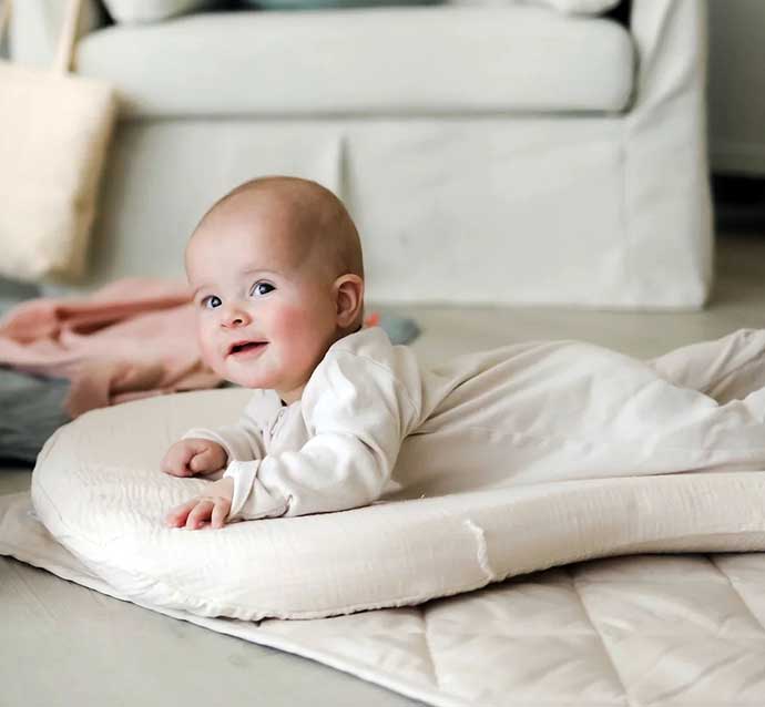 Snuggle Me Organic — Lounger Curve Snuggle Me Organic — Lounger Curve